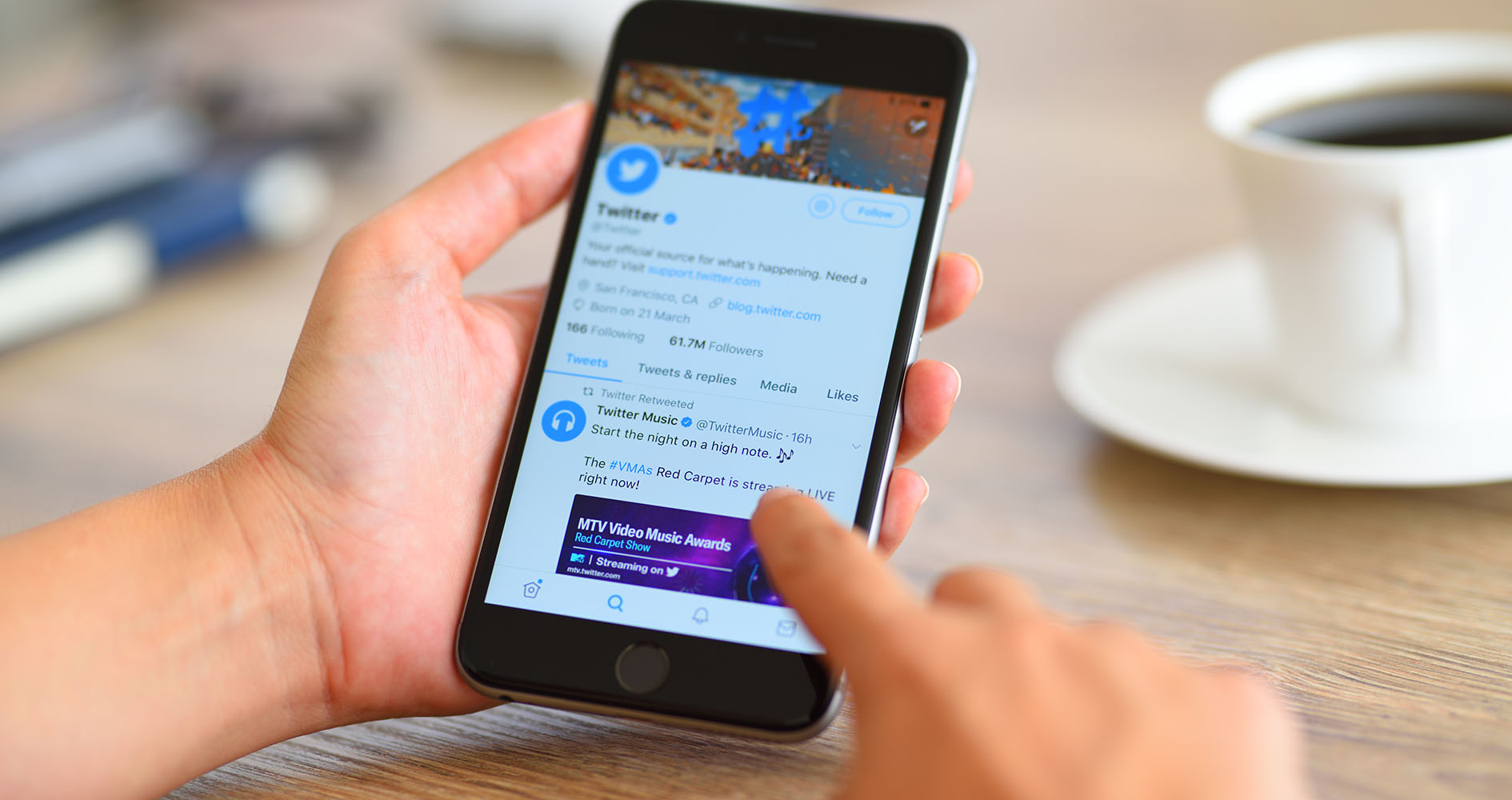 Tricks and Tips To Advertising On Twitter Blog